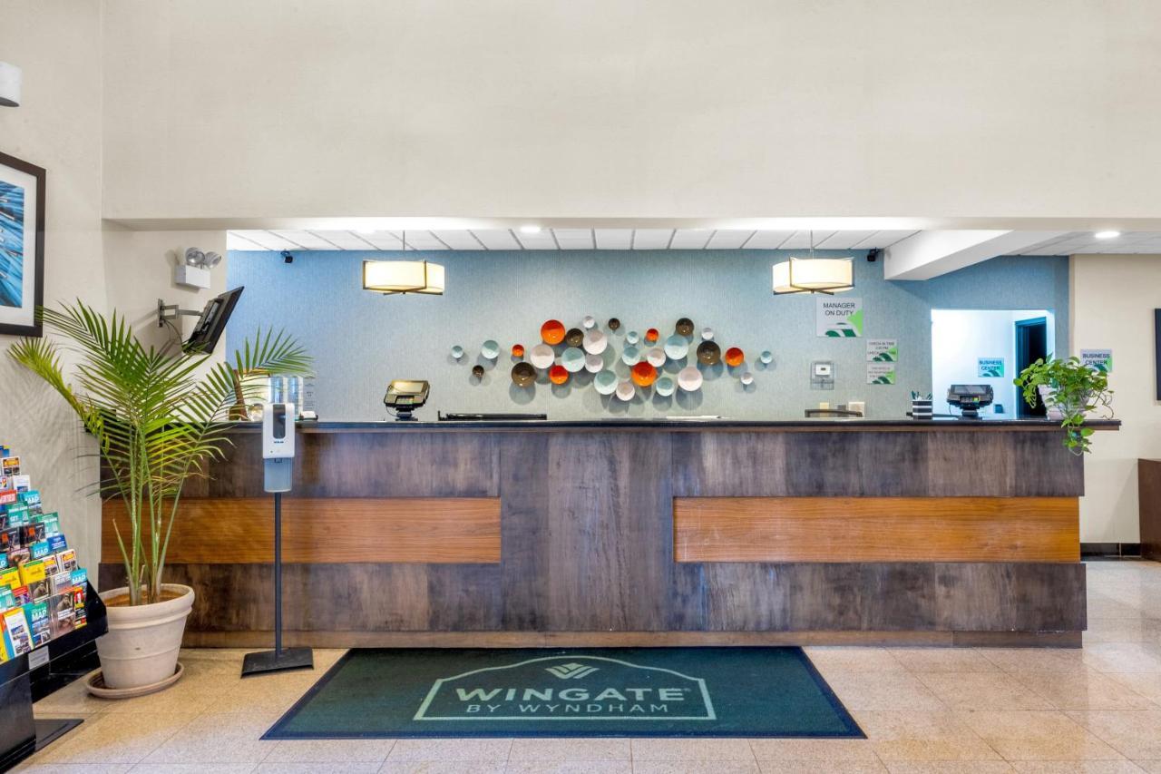 Wingate By Wyndham Chicago Schaumburg Hotel Екстериор снимка