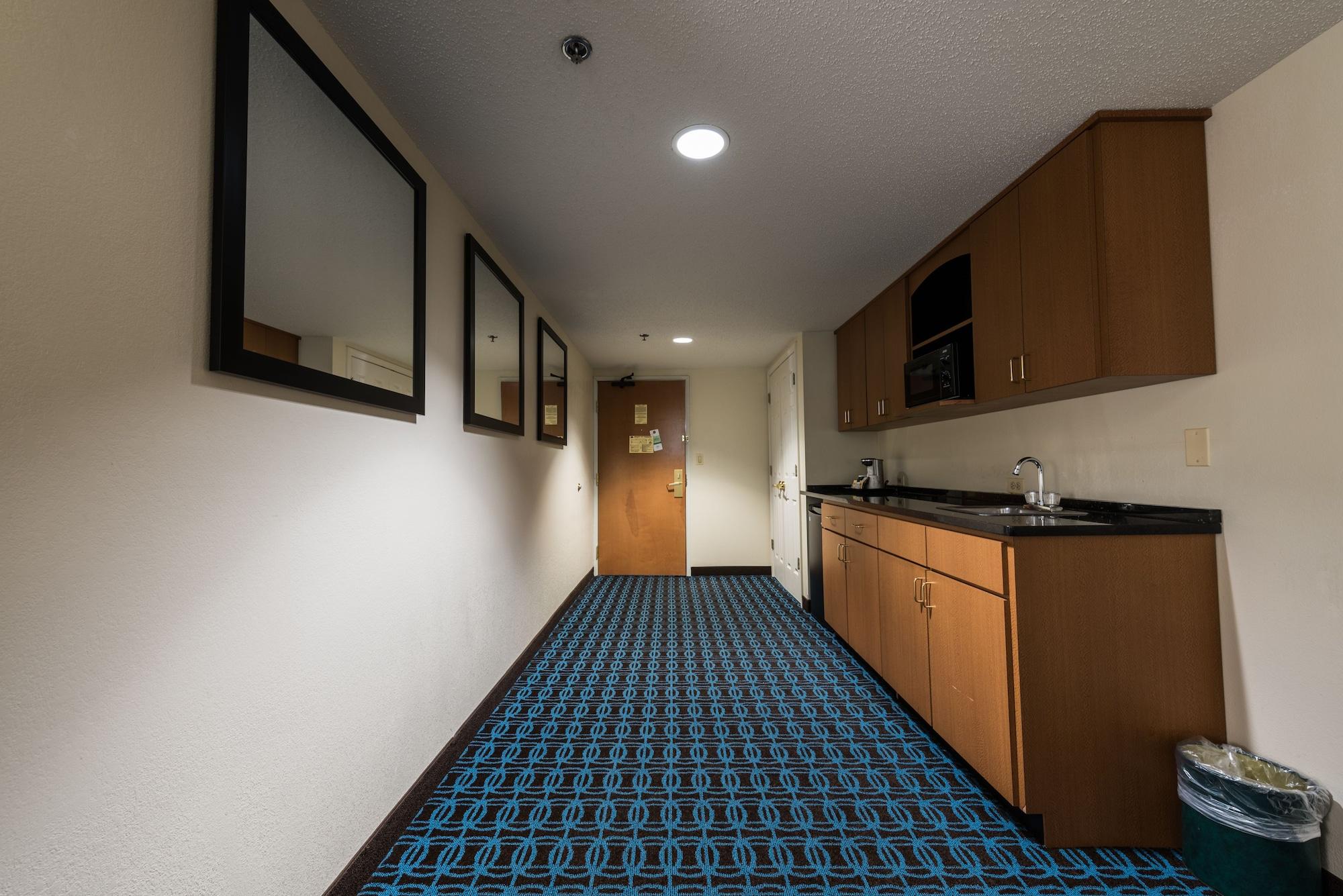 Wingate By Wyndham Chicago Schaumburg Hotel Екстериор снимка