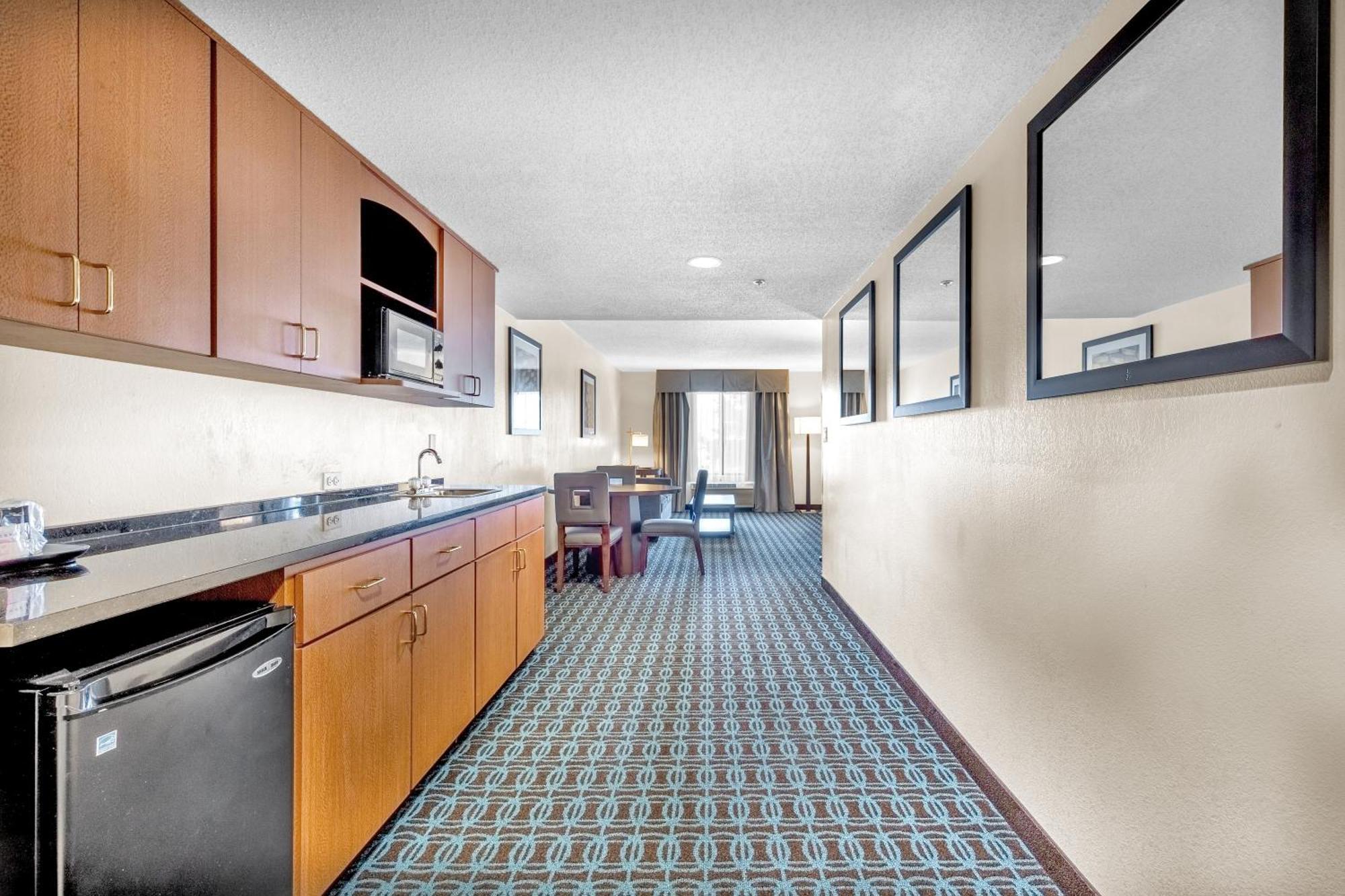 Wingate By Wyndham Chicago Schaumburg Hotel Стая снимка